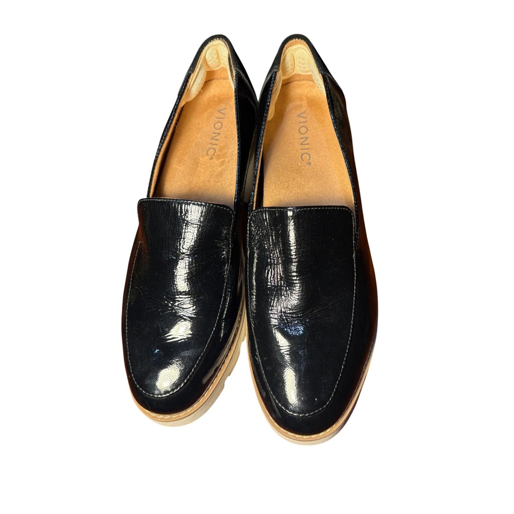 Vionic Womens Black Patent Leather Suede Heel Lug Sole Platform Loafers Size 8.5